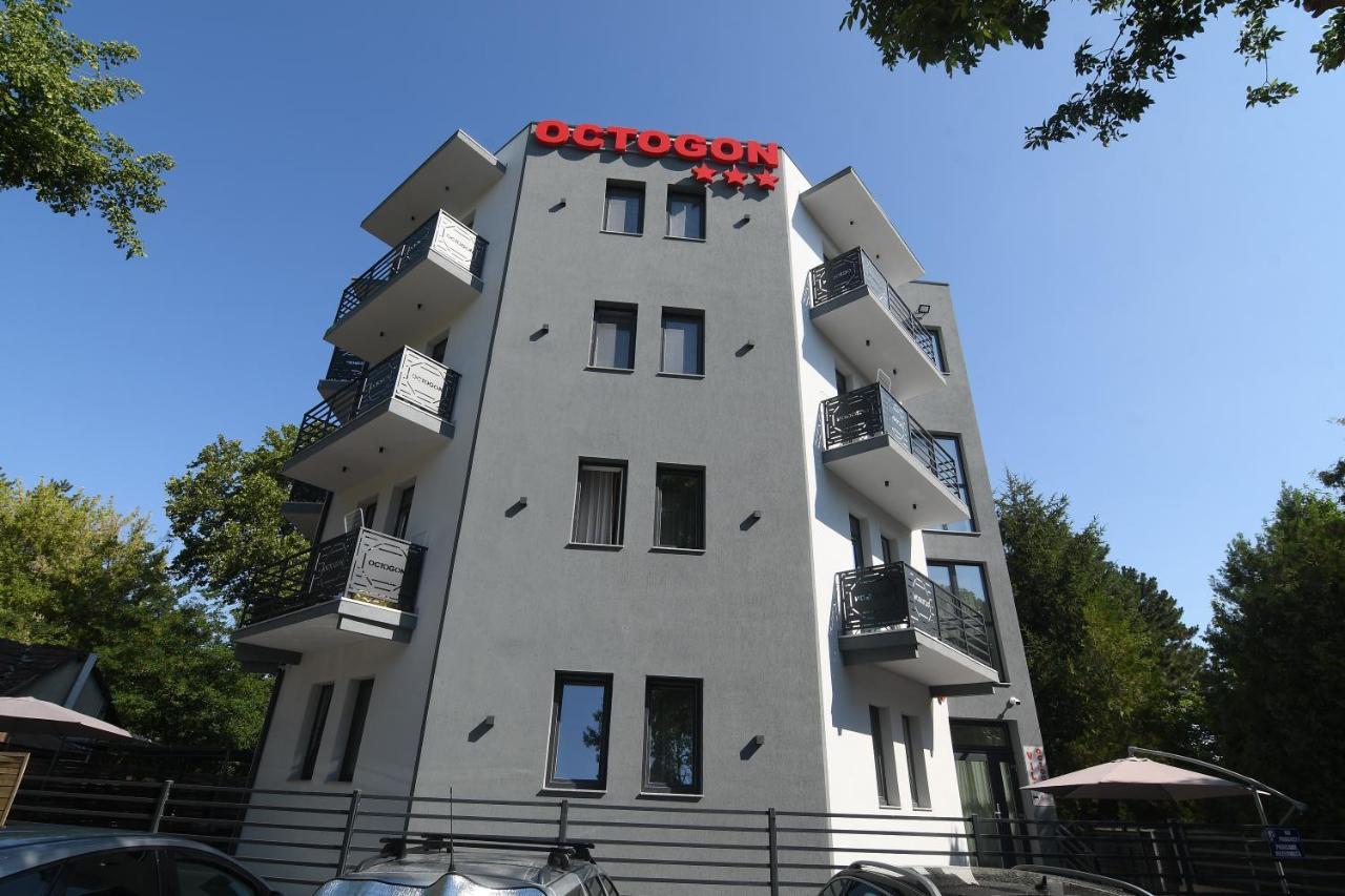 Hotel Octogon à Băile Felix Extérieur photo